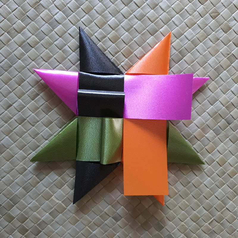 3 ways to finish your woven star